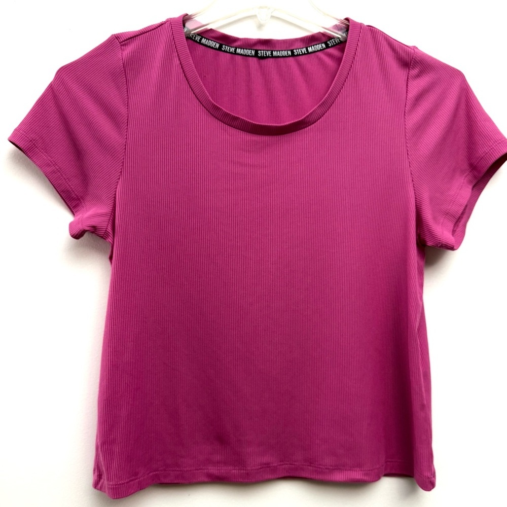 Steve Madden Fuchsia Pink Short Sleeve Ribbed Tee Relaxed Fit Size S-M